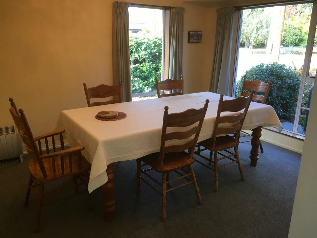 タウポ Tui Houseヴィラ エクステリア 写真